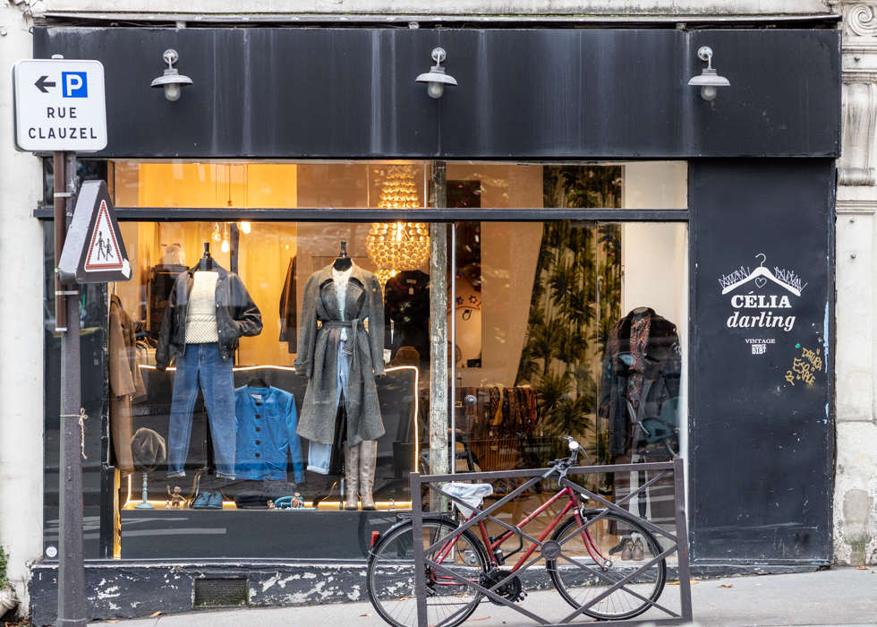 vintage clothes shops in paris