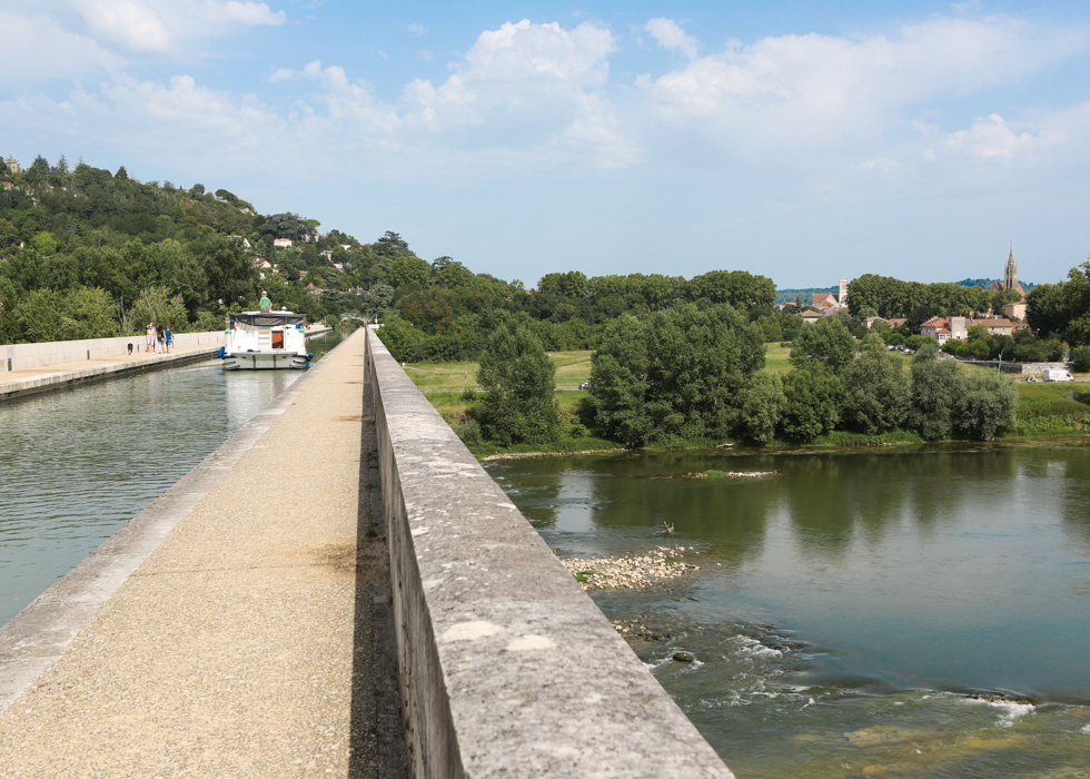 สะพานน้ำ water bridge France Agen
