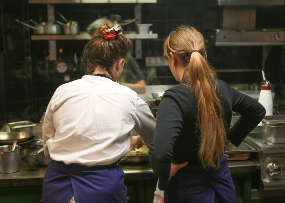 FRENCH AFFORDABLE RESTAURANT PARIS