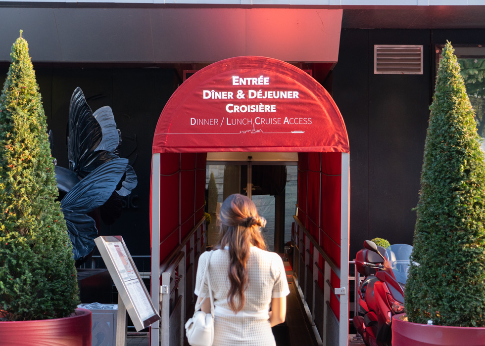 Romantic Seine River Cruise Paris