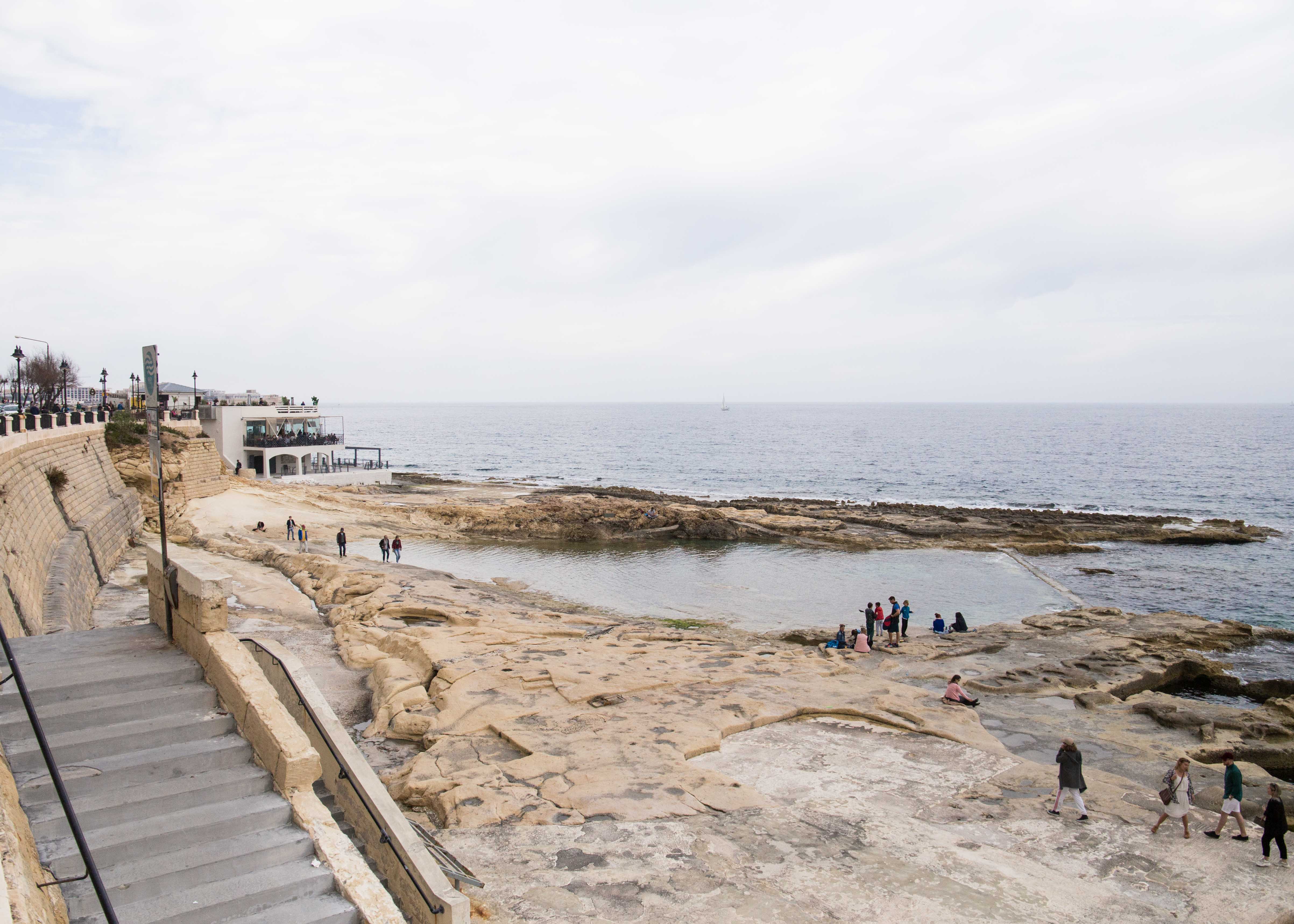 ĐI đâu khi đến Malta? The Roman Baths