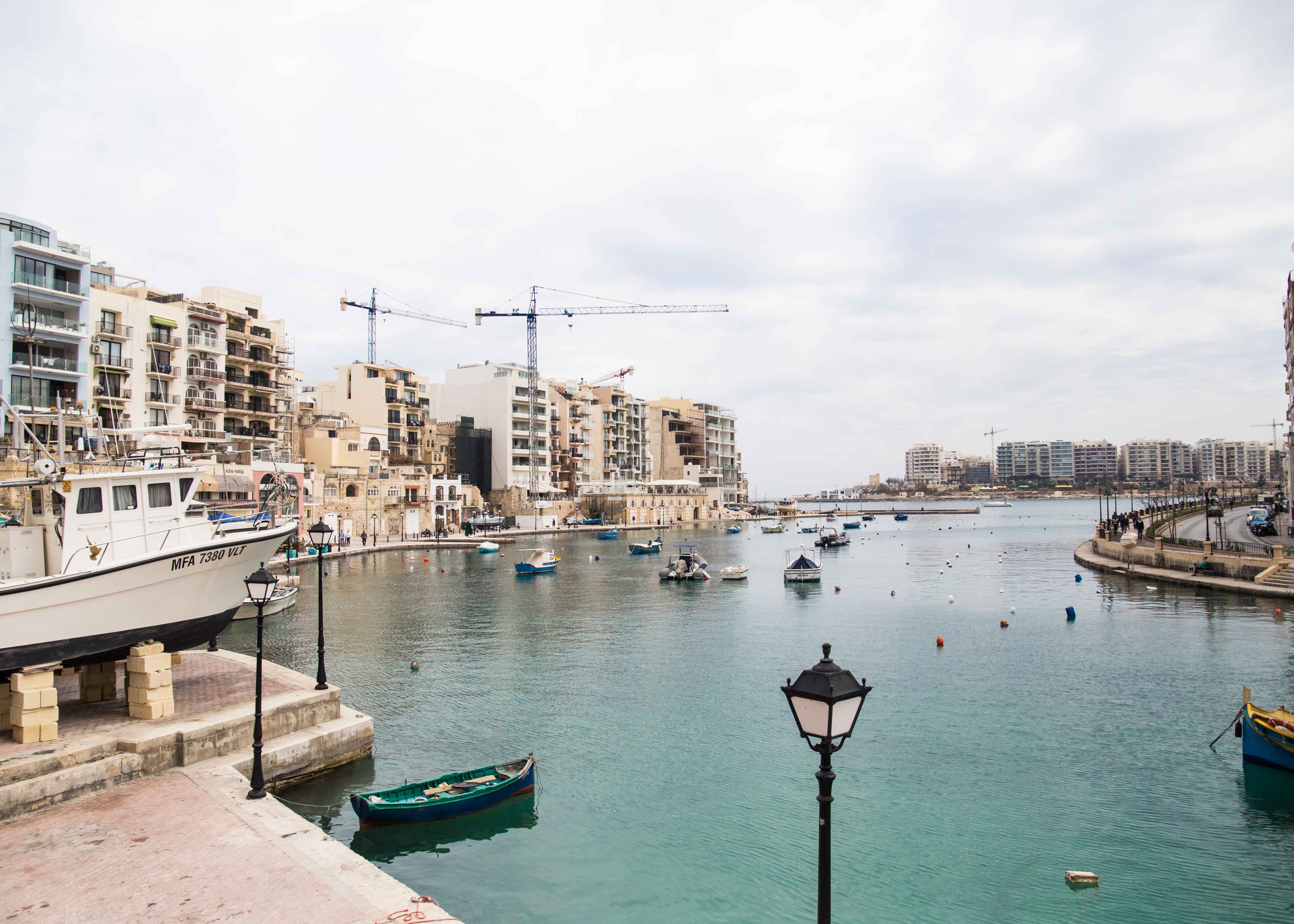 địa điểm nghỉ ngơi ở Malta, St. Julian's Bay