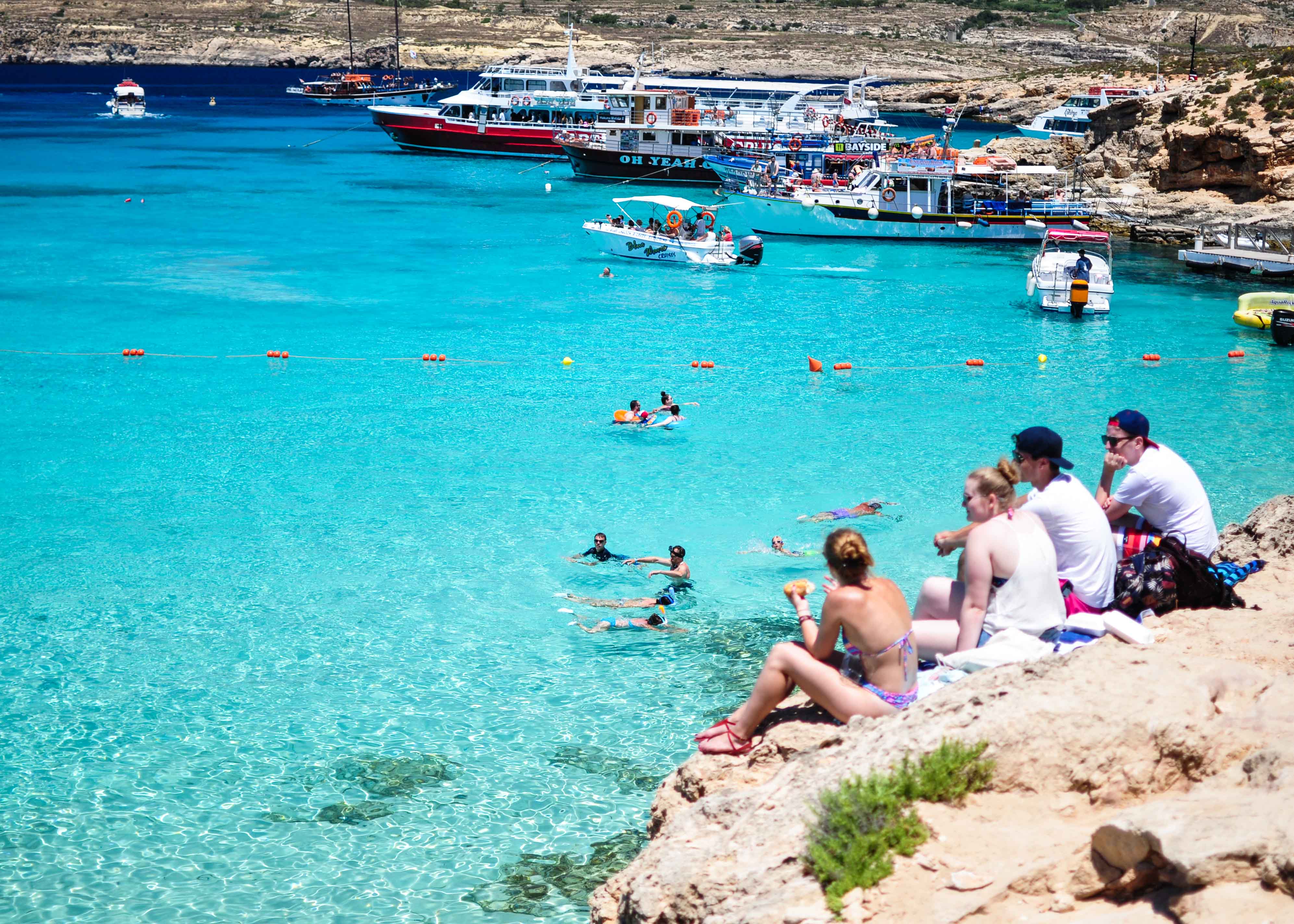 ไปเที่ยวไหนดีในมอลต้าช่วงซัมเมอร์, Blue Lagoon, Comino Island