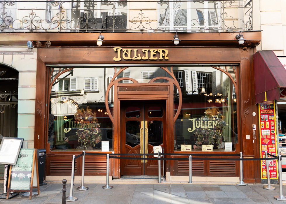 Bouillon Julien Paris - Classic Parisian brasserie