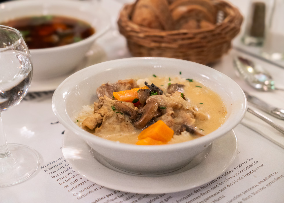 French dishes - Blanquette de veau