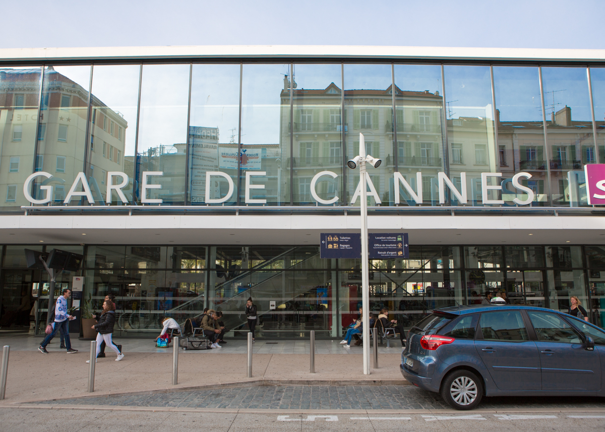 สถานีรถไฟเมือง Cannes (คานส์)