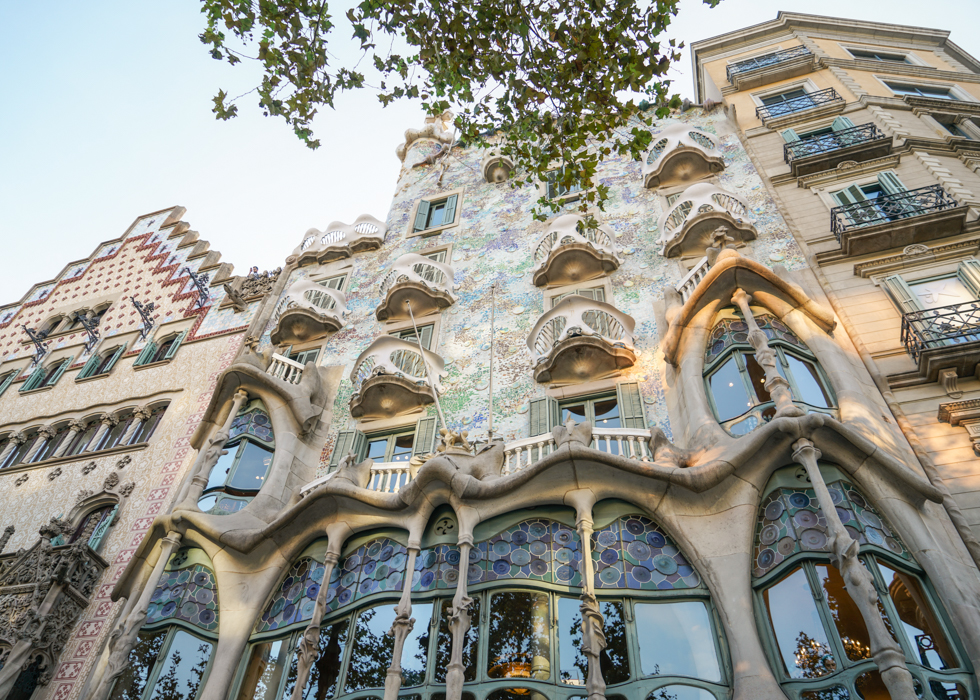 BARCELONA GAUDI TOUR : CASA BATLLO