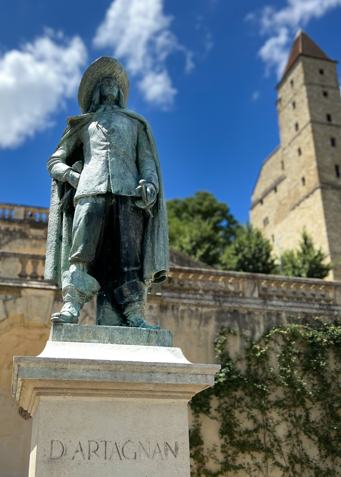 D&rsquo;ARTAGNAN E OS MOSQUETEIROS FRANCESES DA GASCONHA AUCH