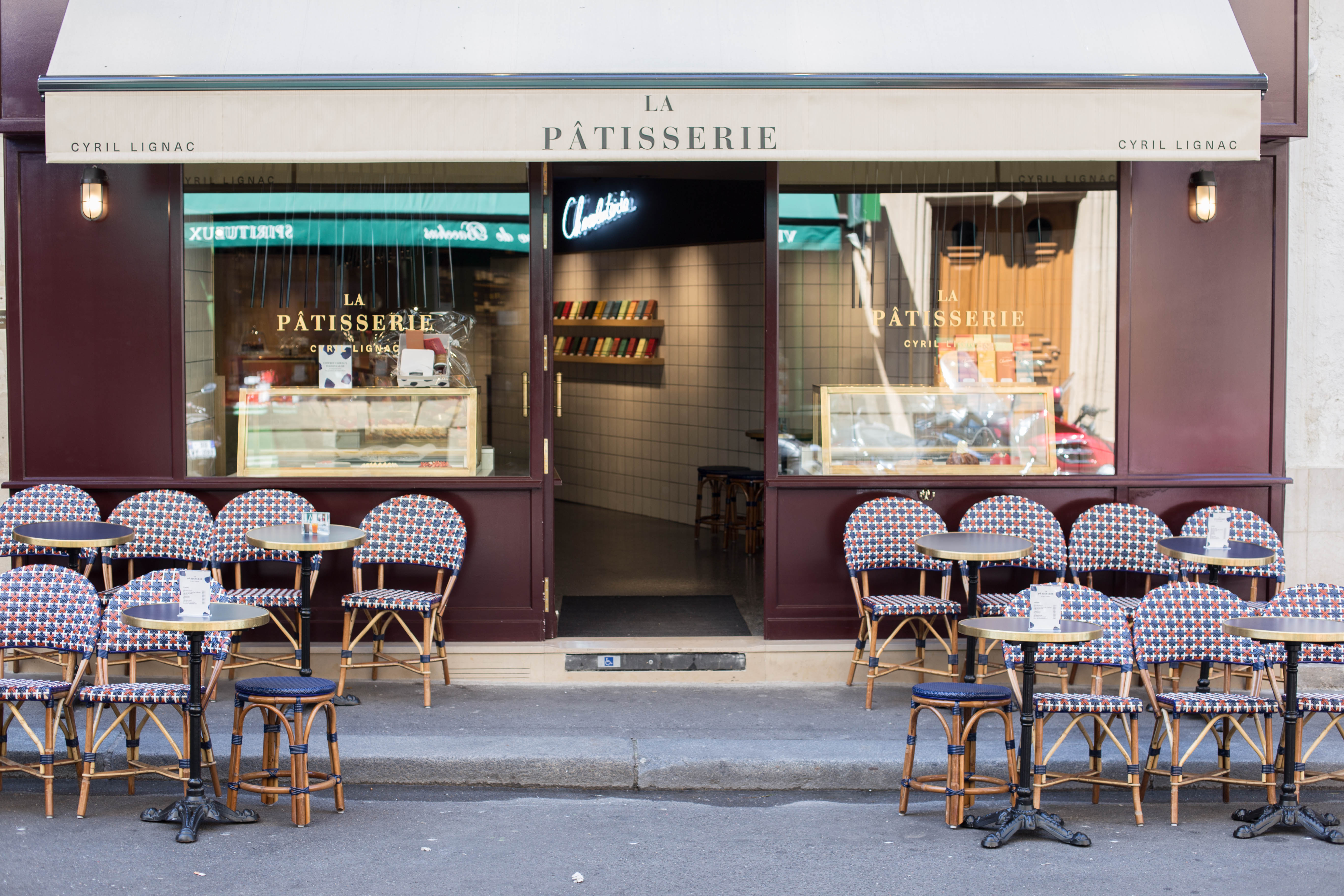 ร้านขนมในปารีส