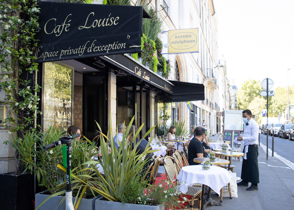 where to eat in Paris - Cafe Louise