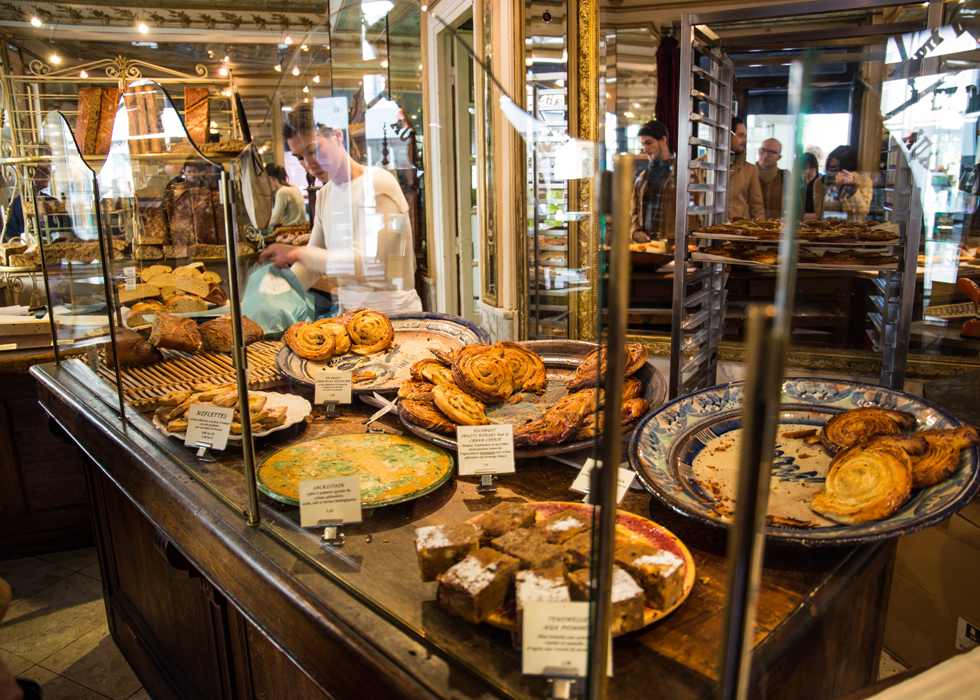 ร้านขนมปังในปารีส