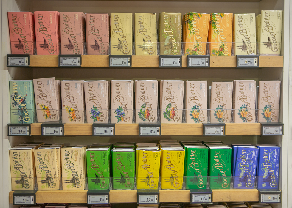 where to buy chocolate in Paris