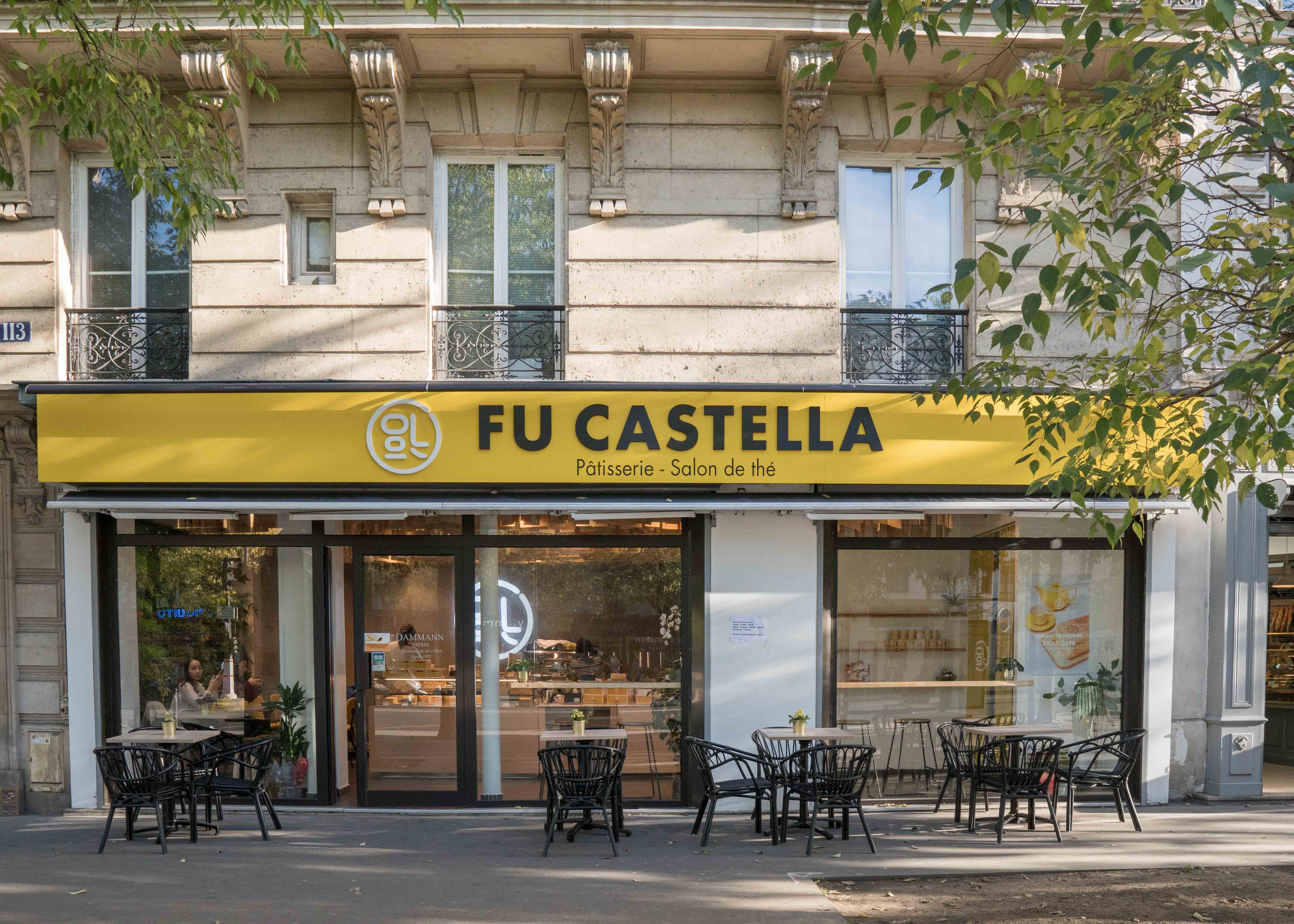 Ăn castella ở Paris