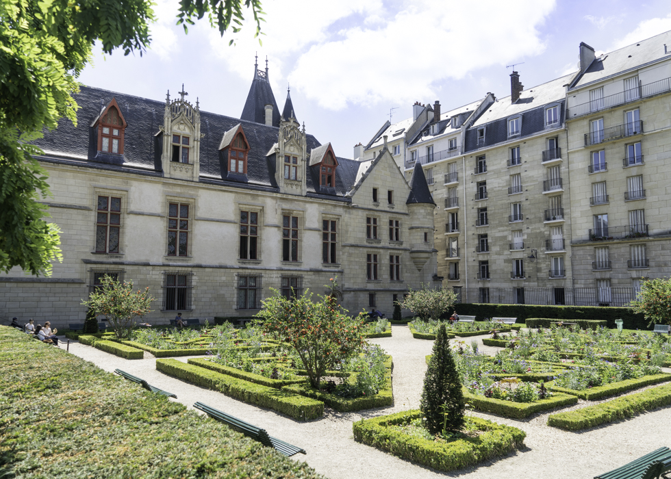巴黎瑪黑區景點 秘密花園hôtel de Sens