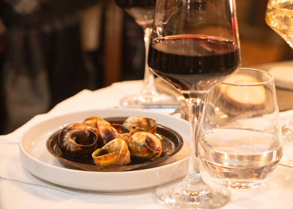 where to eat escargot in Paris french snails