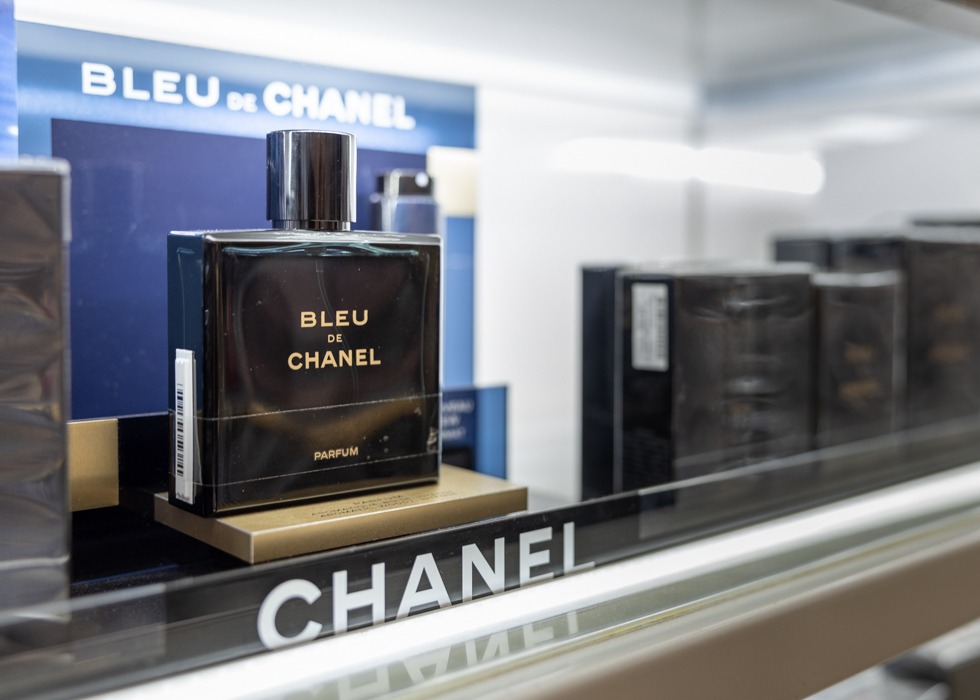 chanel bleu パリ 香水 安い Parfumerie Burdin