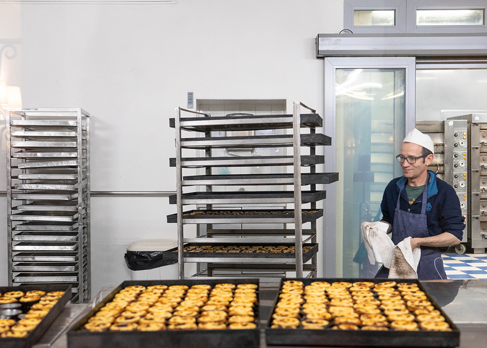 Bánh tart trứng Bồ Đào Nha : PASTEIS DE BELEM
