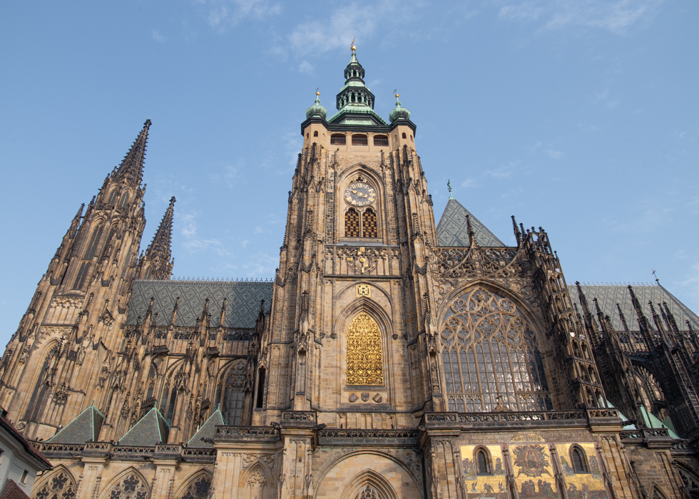 PRAGUE CASTLE OPENING HOURS / ADDRESS / HOW TO GO / ADMISSION FEE