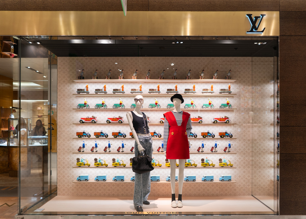 Best luxury shopping in Paris for tourists