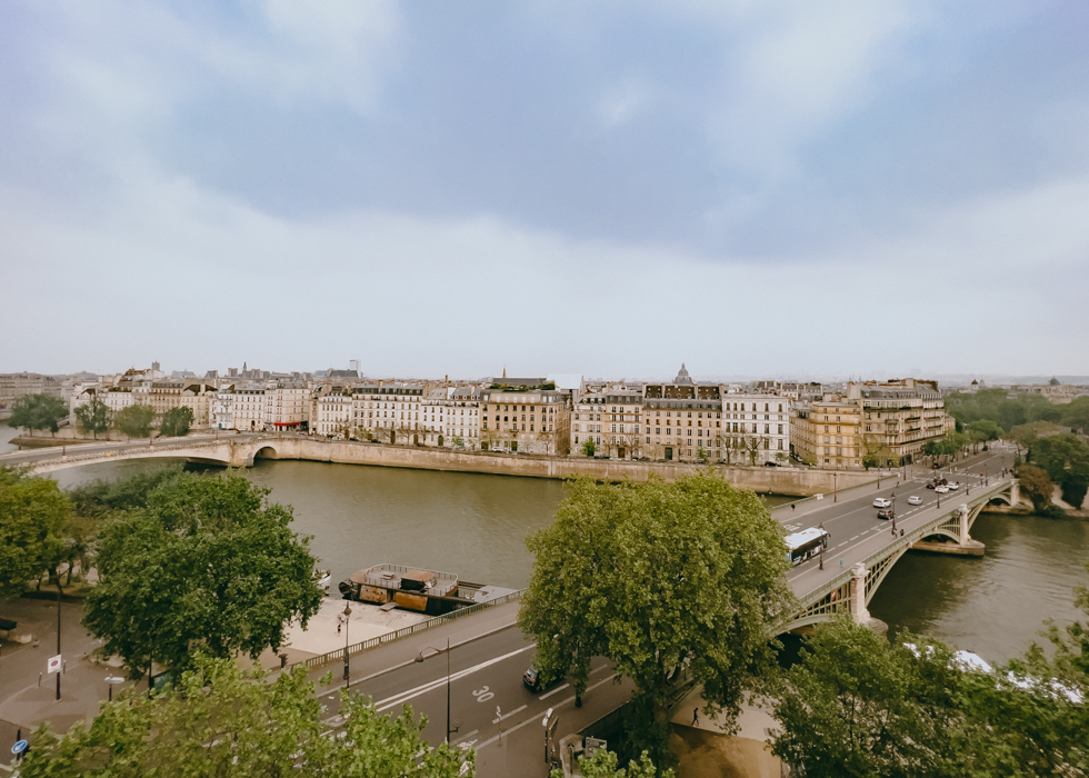 seine river panorama free view point