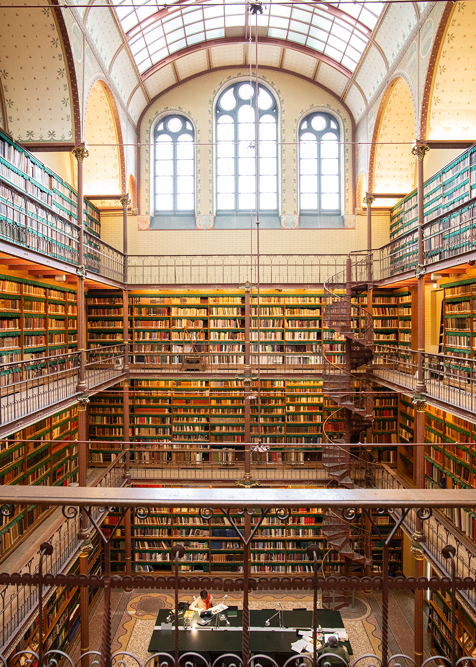 アムステルダム国立美術館　図書館