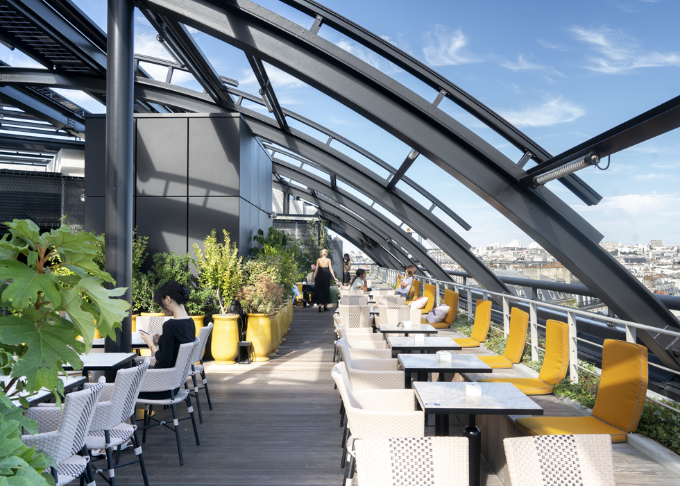 rooftop bar in paris