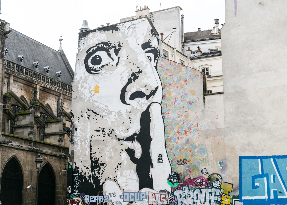 STREET ART IN MARAIS | O'Bon Paris | Easy to be Parisian