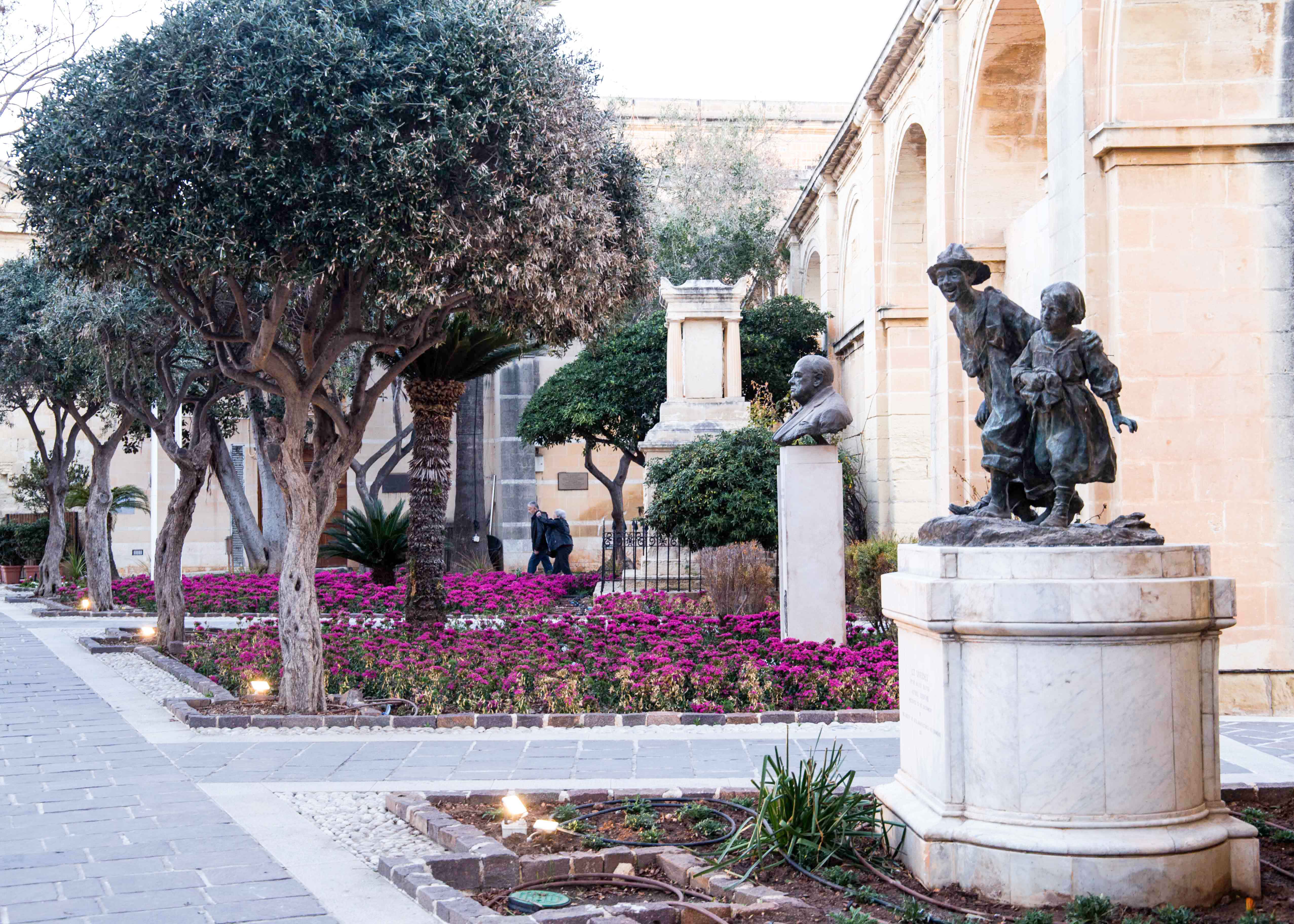 Where to watch the sunset in Malta? Upper Barrakka Gardens