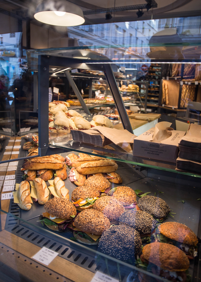 ร้านขนมปังในปารีส