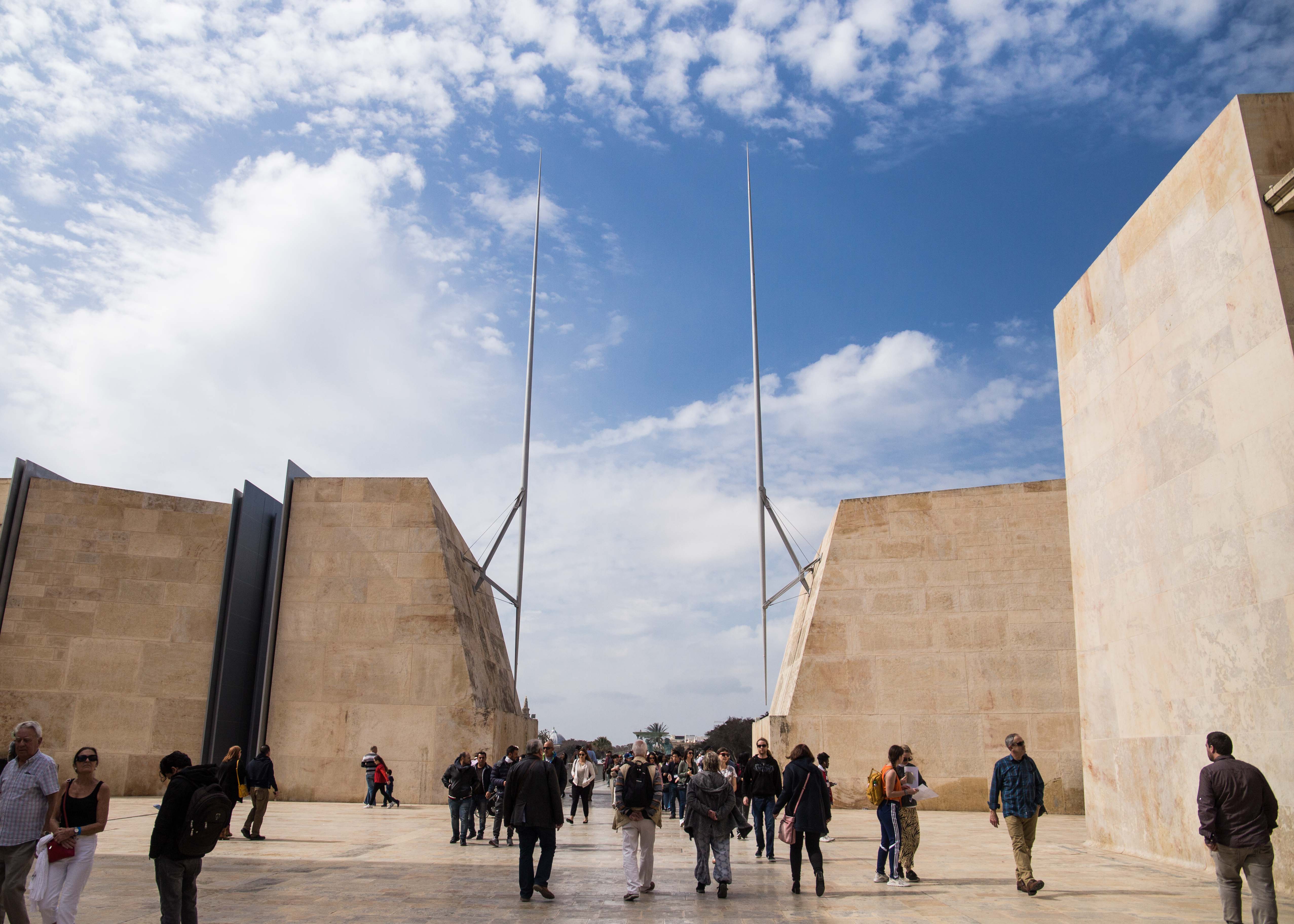 Đi đâu ở Valletta? cổng thành Valletta